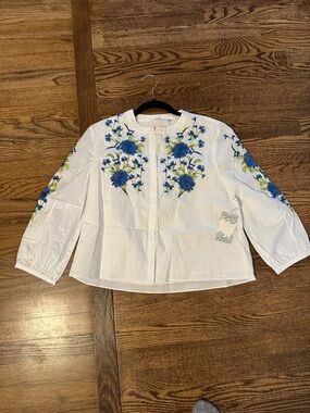 White Embroidered Floral Button-Front Women's Top